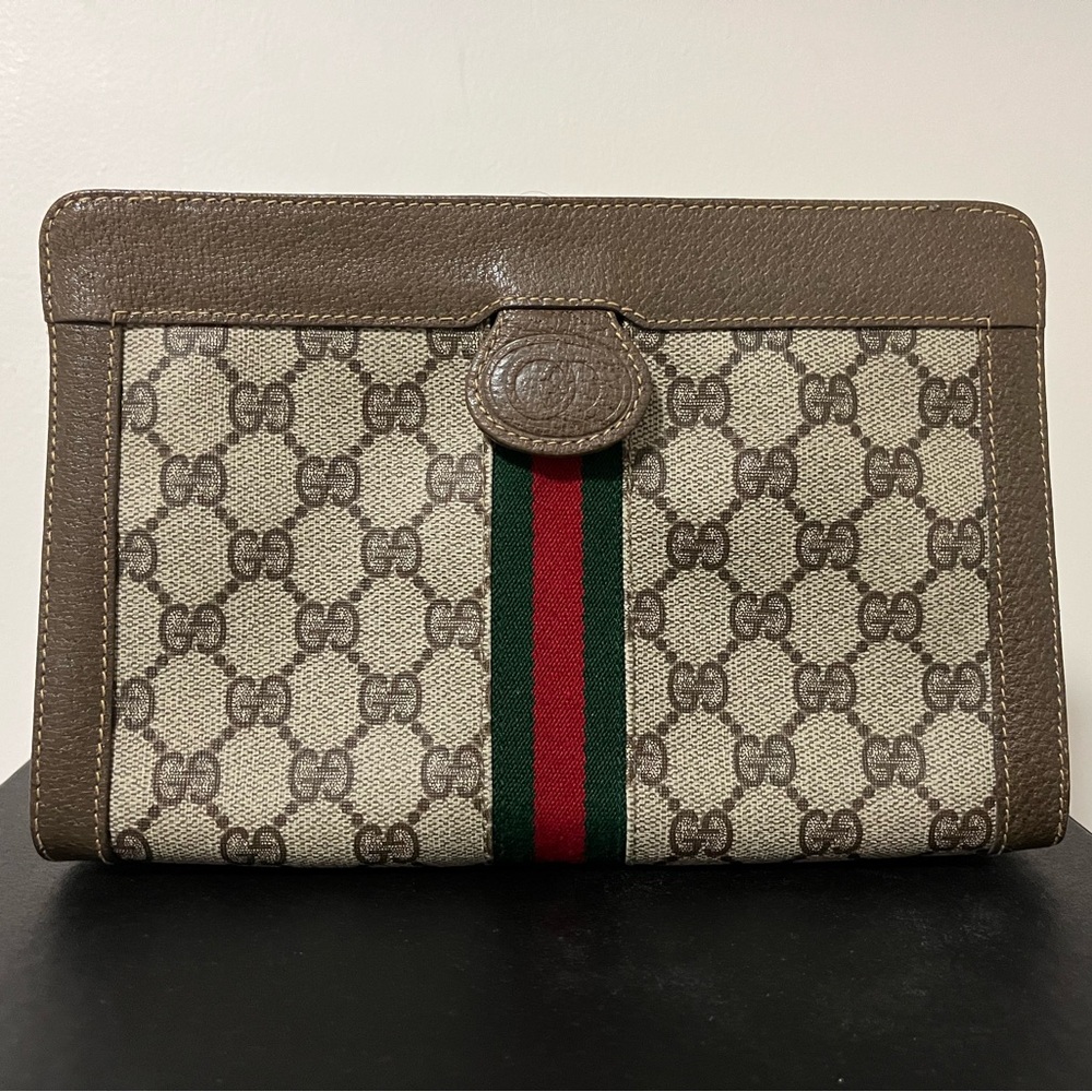 Authentic vintage Gucci Clutch
